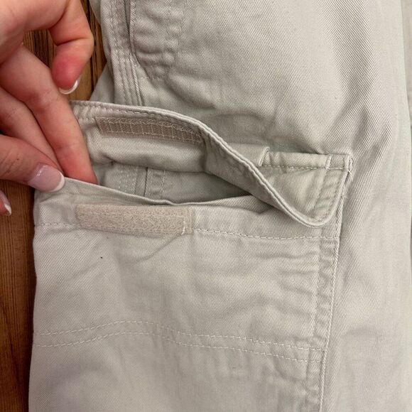 Men's Columbia Size 42 x 9 Shorts Khaki Cargo Pockets‎ Casual Cream Tan Outdoor - Picture 11 of 13